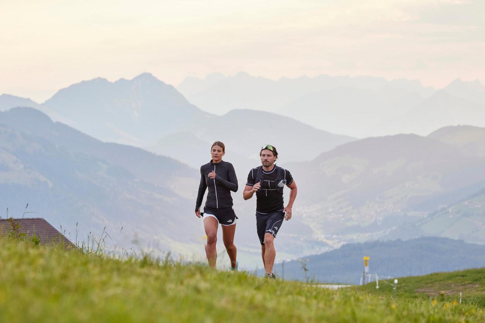 Das Hohe Salve Sportresort, 4 Sterne Superior ฮอพฟ์การ์เทน อิม บริกเซนทัล ภายนอก รูปภาพ