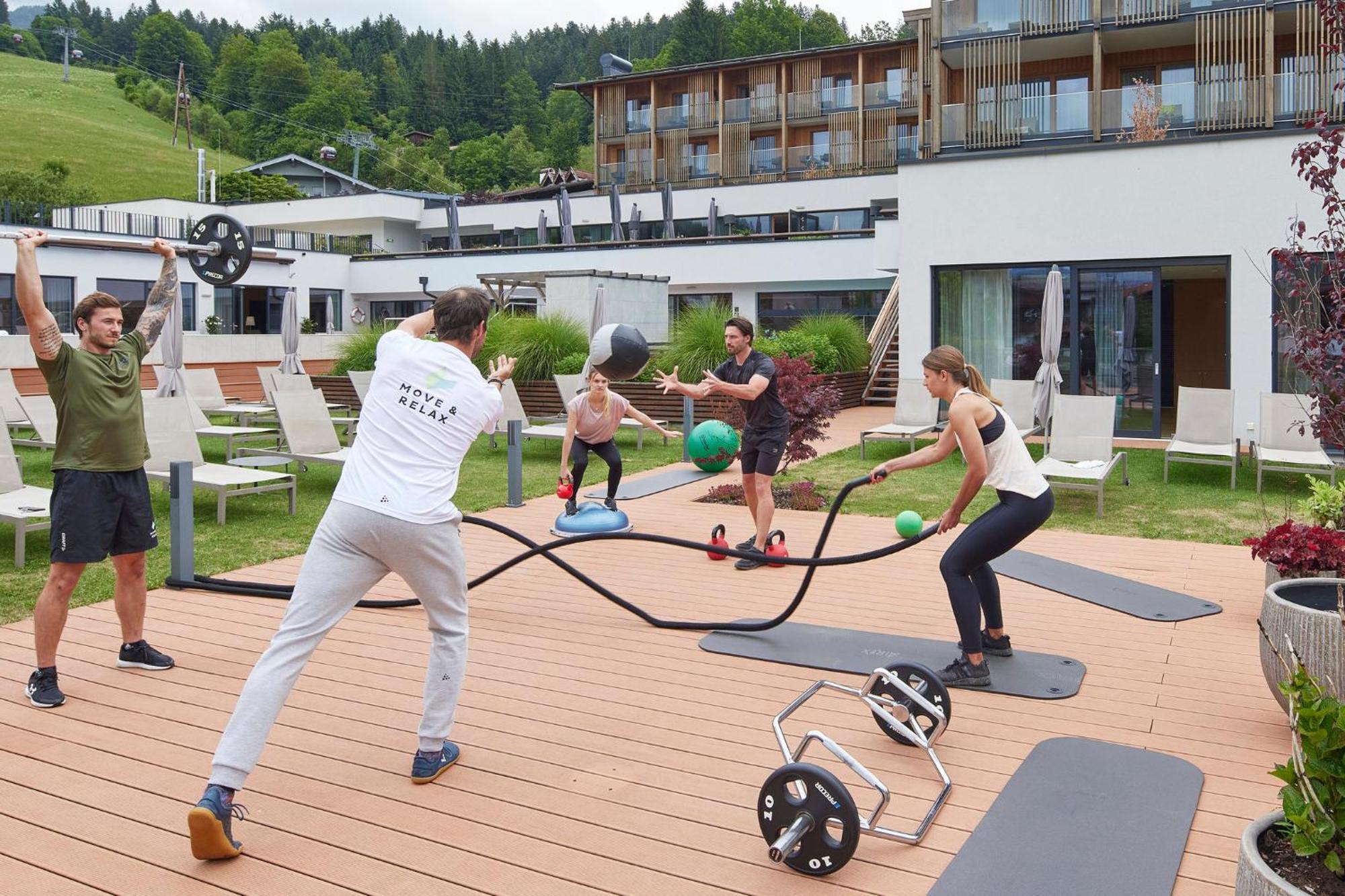 Das Hohe Salve Sportresort, 4 Sterne Superior ฮอพฟ์การ์เทน อิม บริกเซนทัล ภายนอก รูปภาพ
