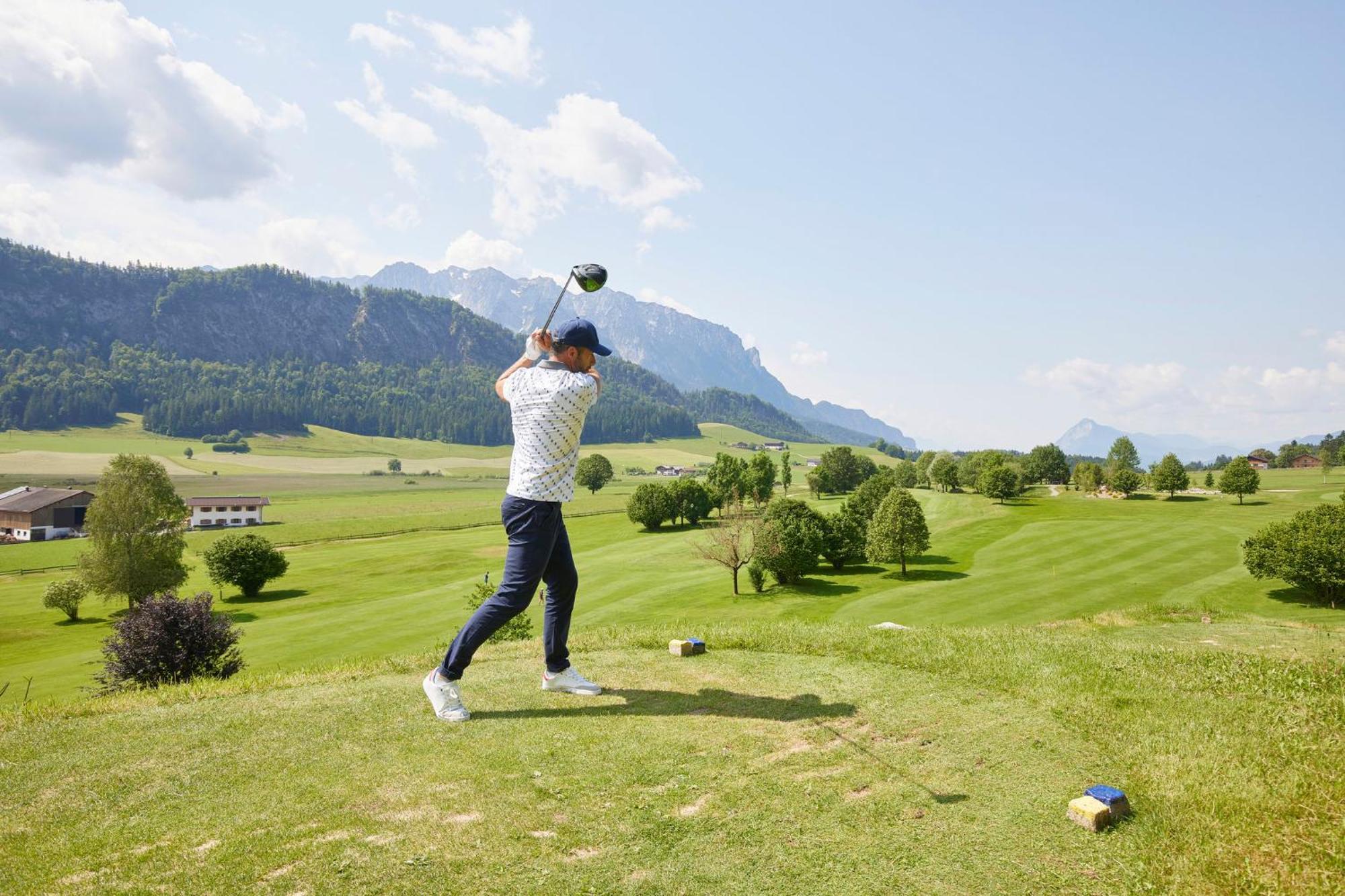 Das Hohe Salve Sportresort, 4 Sterne Superior ฮอพฟ์การ์เทน อิม บริกเซนทัล ภายนอก รูปภาพ